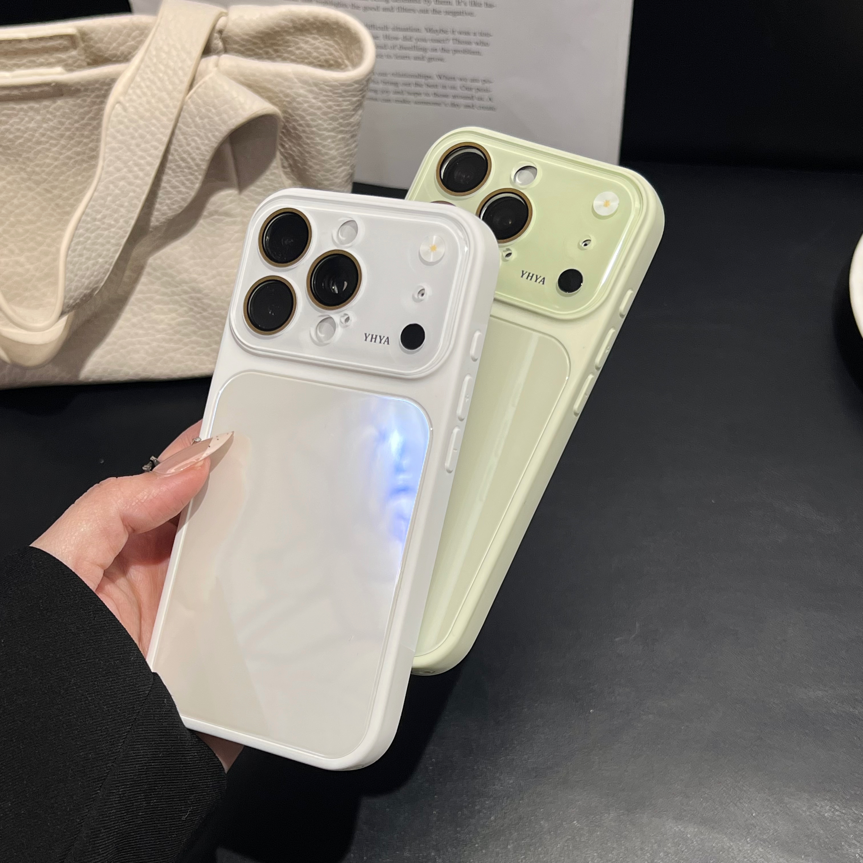 Luxury Instantly Turn 17 Tempe - đánh giá và giá Camera Lens Protector
